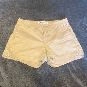 Old Navy khaki everyday shorts